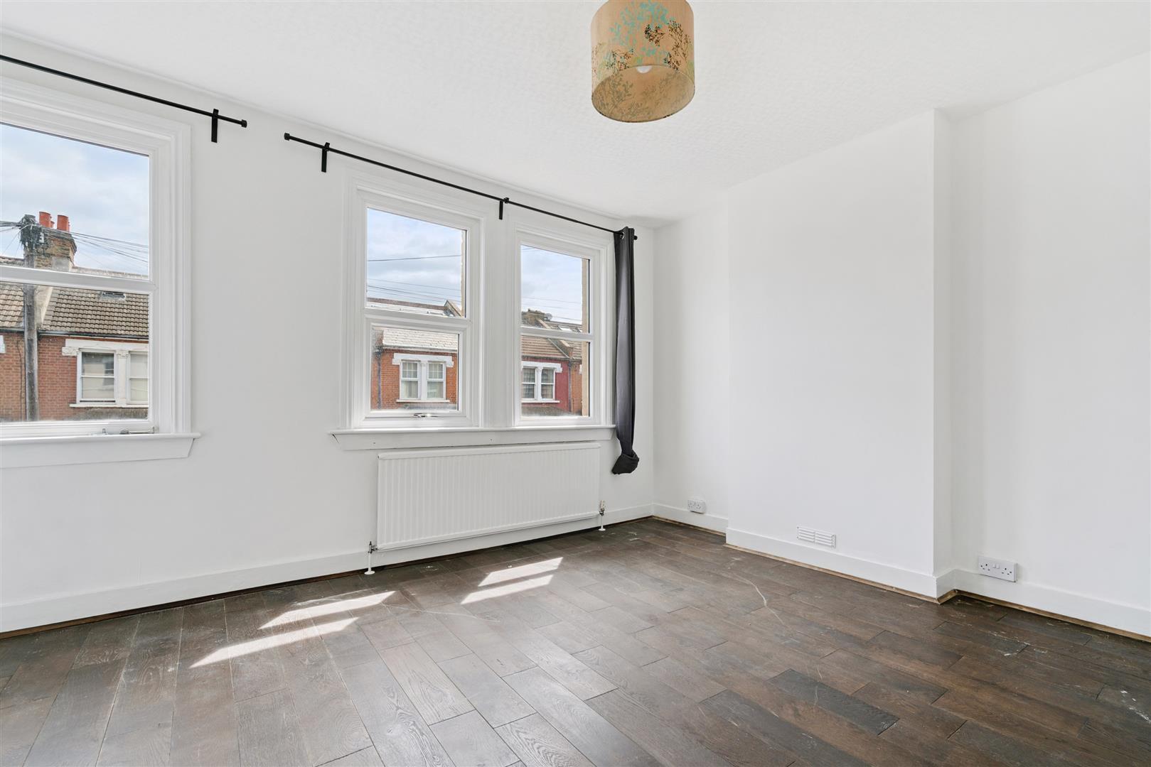 Property Image 15e570b9-ef32-49b4-a2c1-06ec48c78fcd
