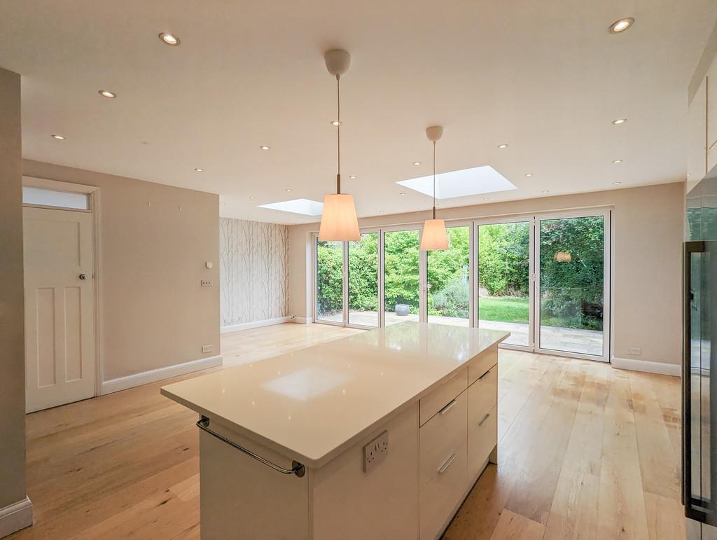 Property Image 15eeac99-74b4-4b8f-b5a5-095b905b8ba0
