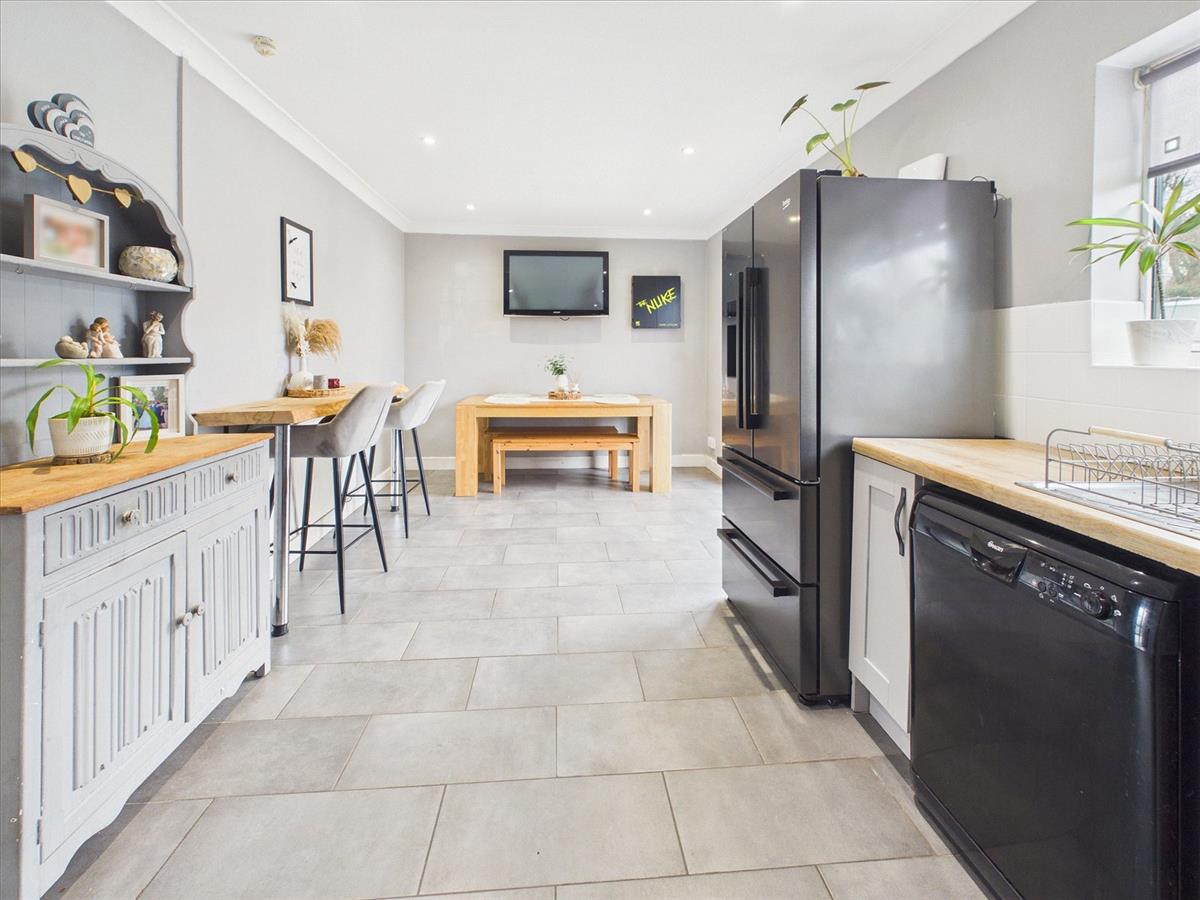 Property Image 15eee997-37e1-4f5a-a969-405957139c44