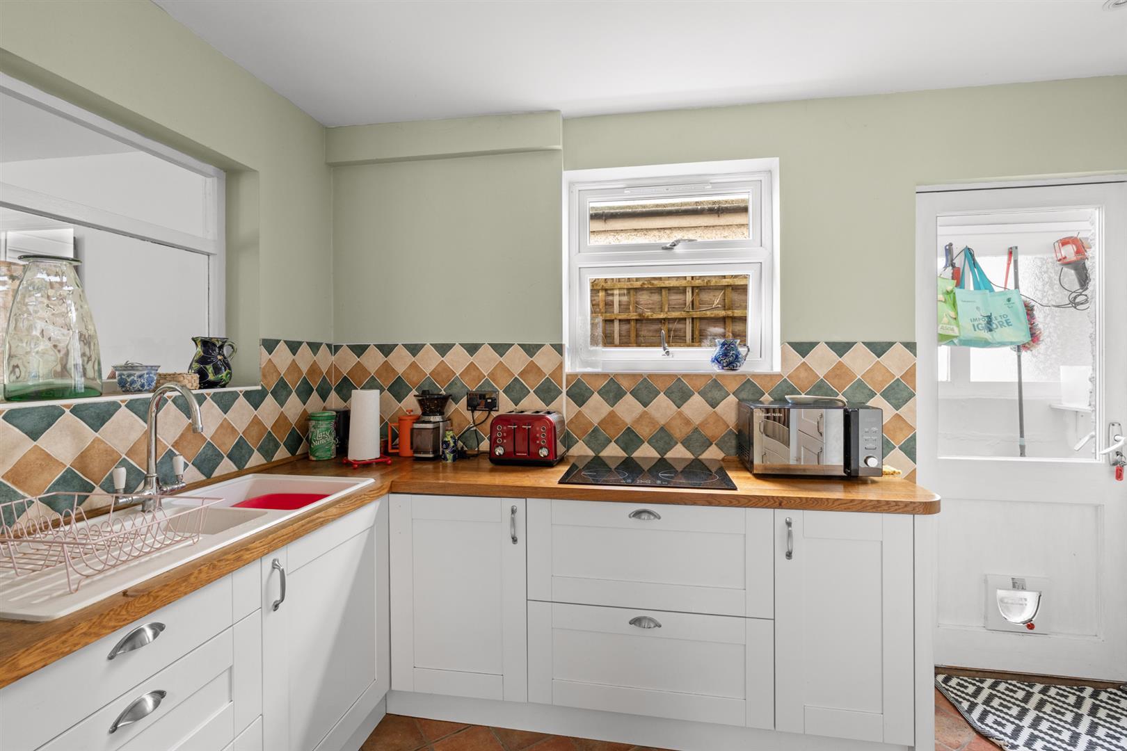 Property Image 15f1a6fe-bb9e-417f-a4a1-cc2da40c95bc