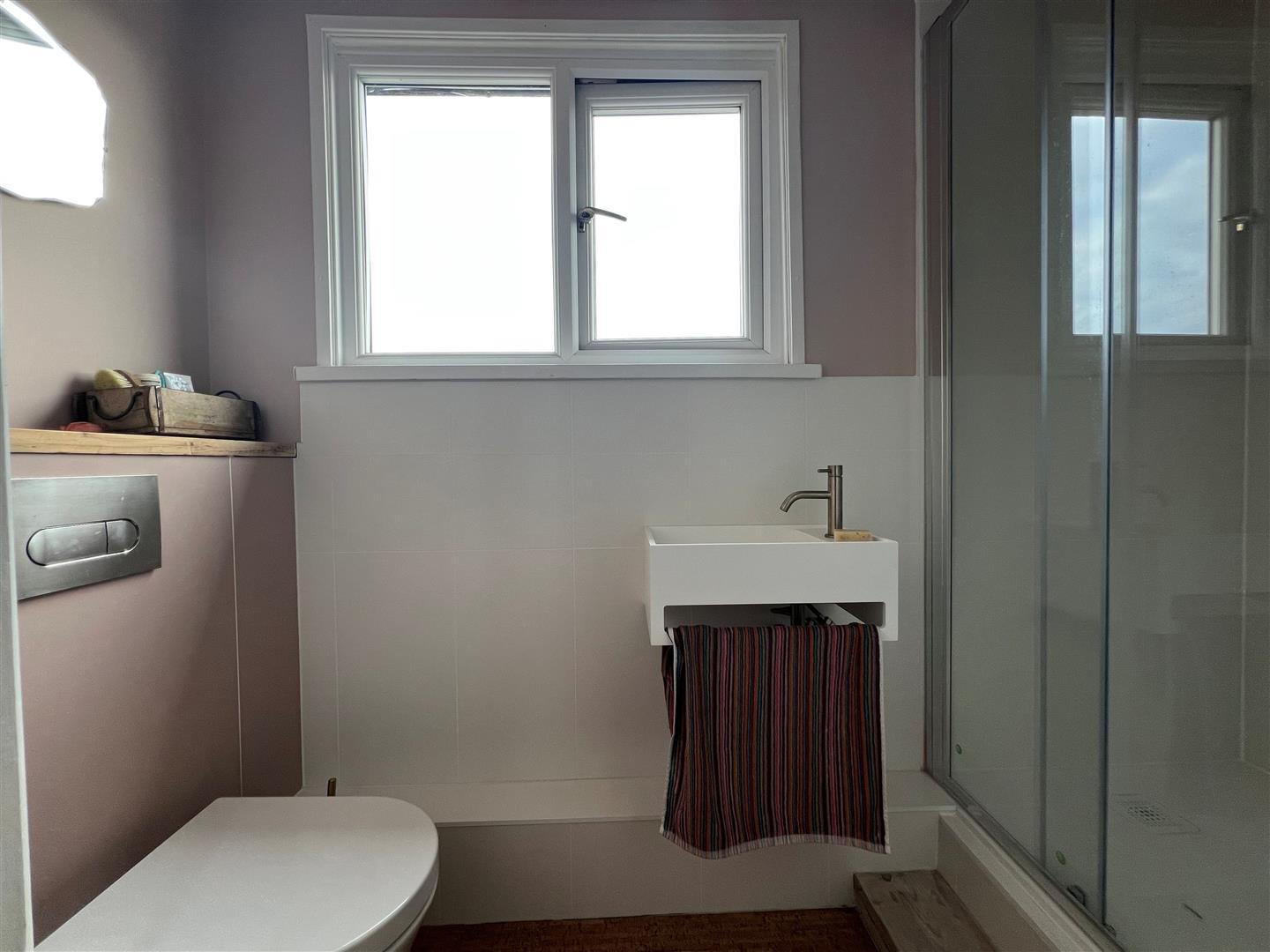 Property Image 15f9078b-947b-4083-b925-2fa248455221