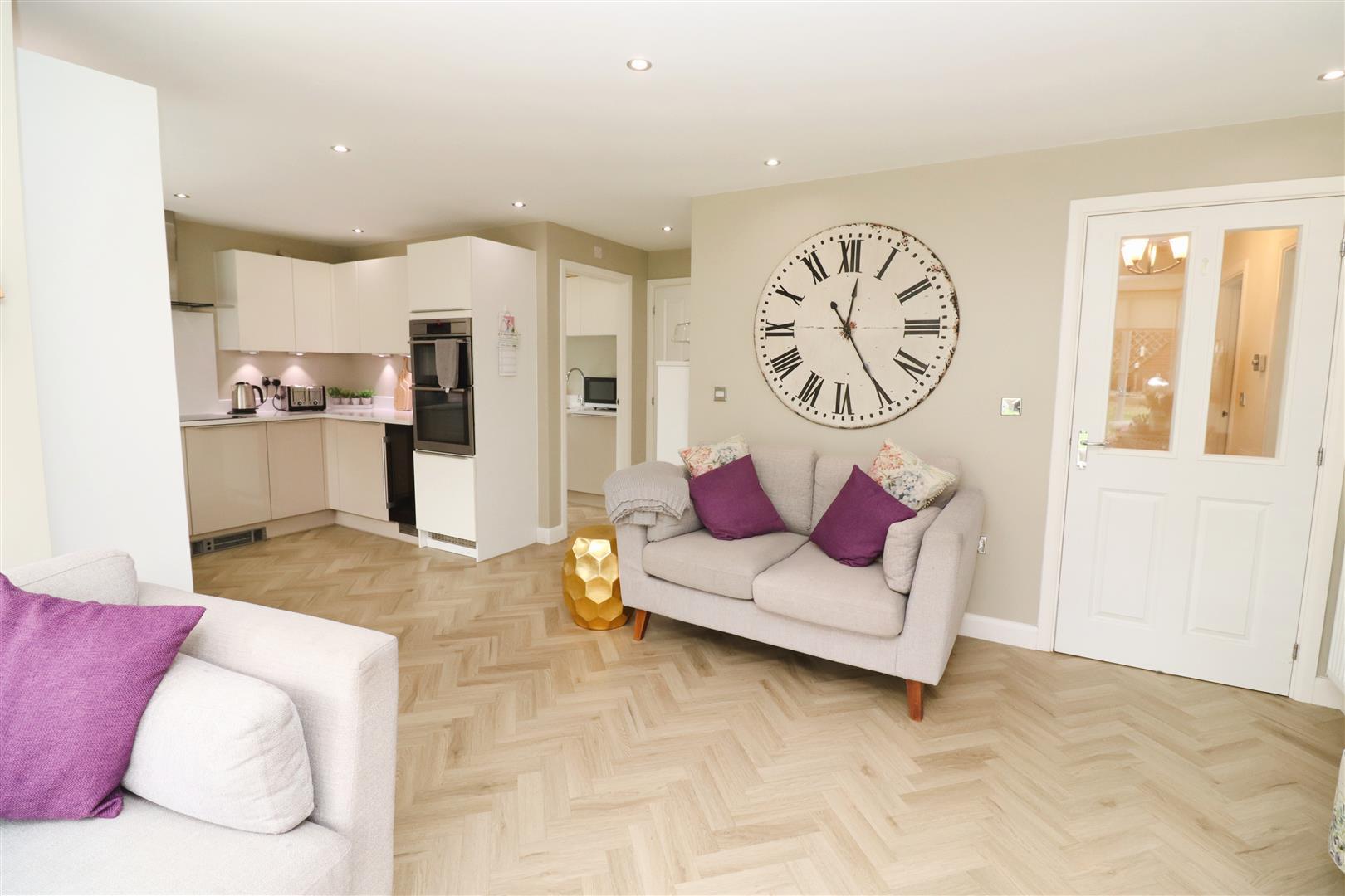 Property Image 15fce65a-5748-4bc9-83d0-3a48fd4d8d6d
