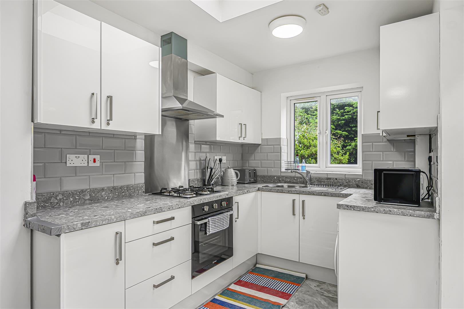 Property Image 1606a364-4619-4f16-868b-ad5092aaef76