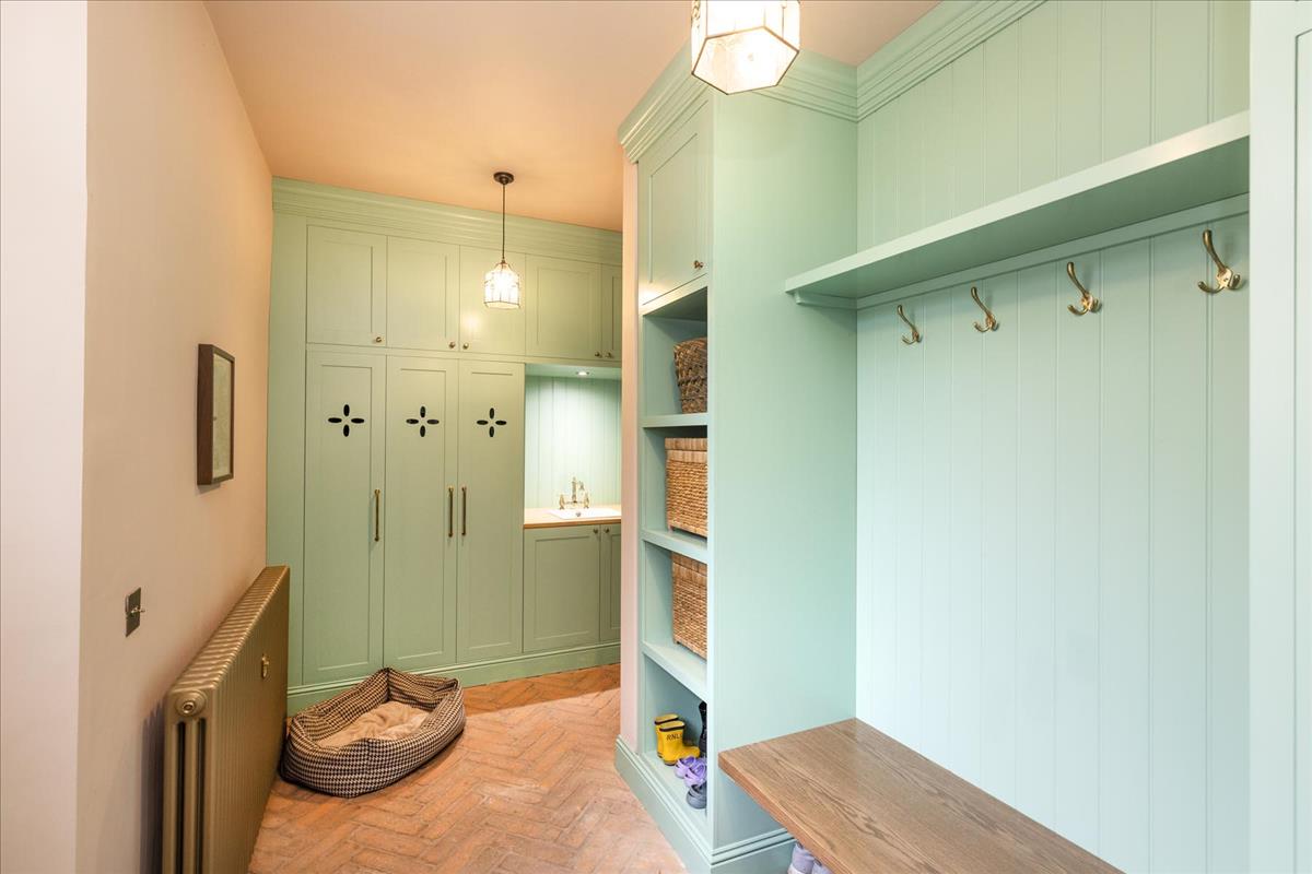 Property Image 160d63bf-1f1b-4b23-8564-a502276f531e