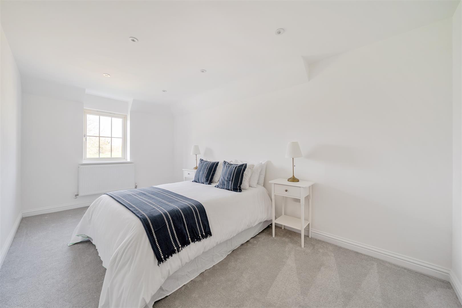 Property Image 1612aa76-0fa6-4b66-8326-024f78ca4b9f