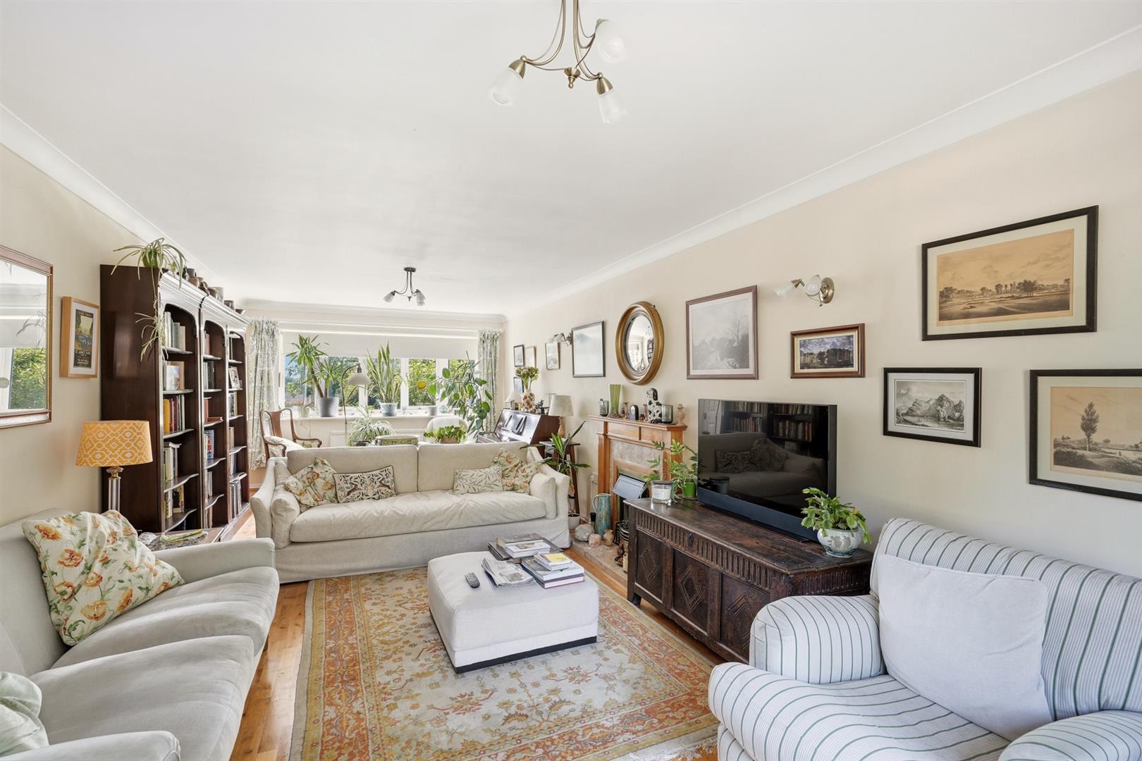 Property Image 1613ae17-2b4d-46a8-adab-0dc9eafdc587