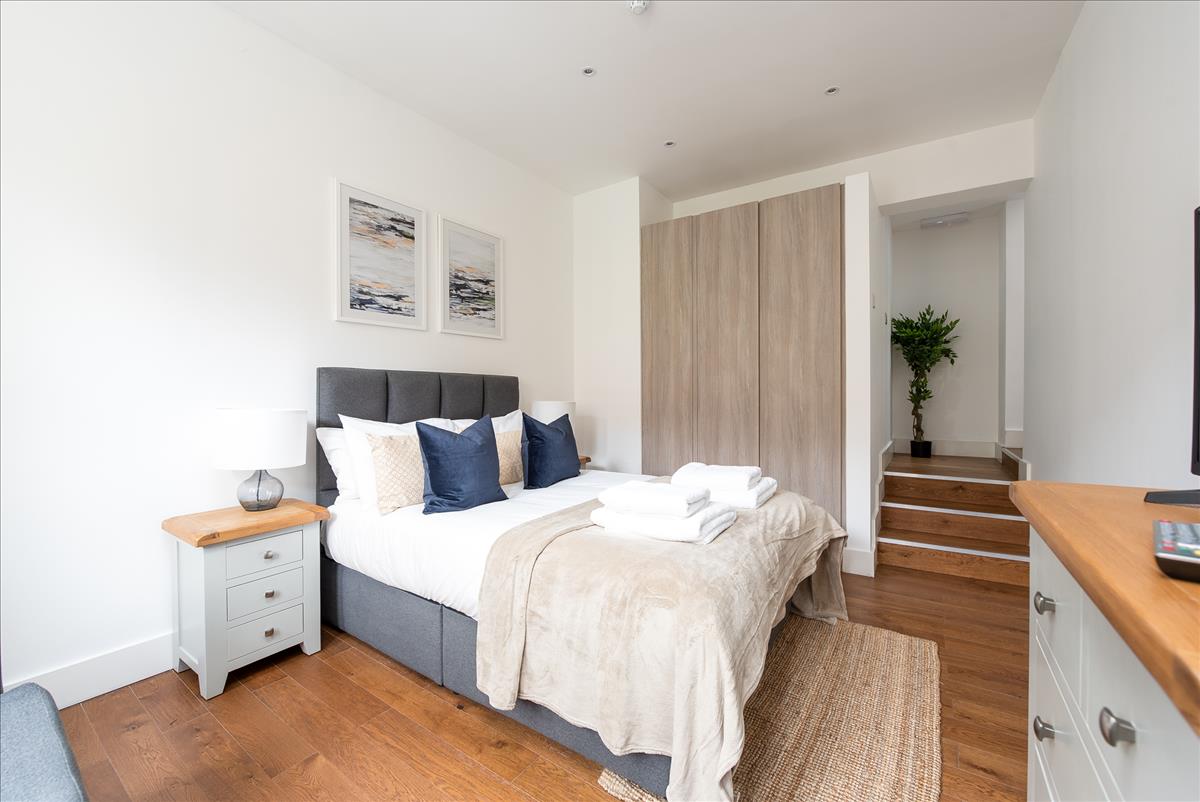Property Image 16141eb9-4d07-42ee-9ec7-1abfb5f2df6b