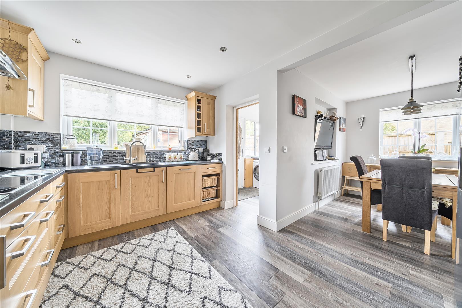 Property Image 1617de12-37e7-4edc-955a-79fc953bc2c9