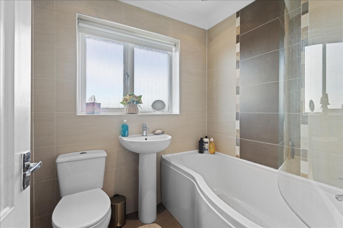 Property Image 16235a9b-31d0-4fcb-8c39-9122db1550ee