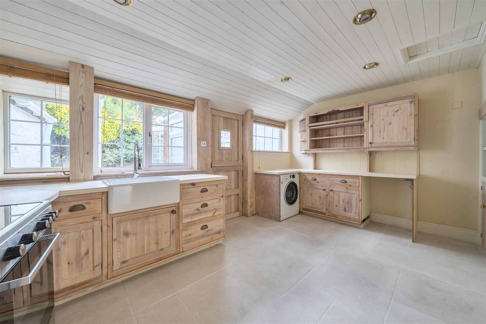 Property Image 162f395f-edd3-4389-901d-1d0fb3eaffdd