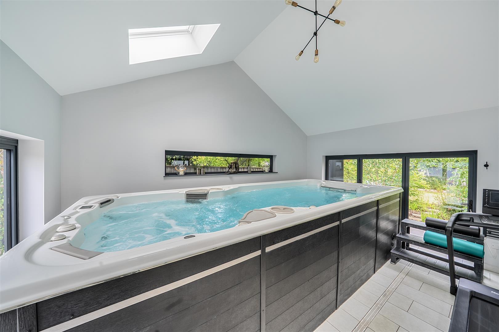Property Image 1630c4e8-9eba-40b9-8edb-221d89ac7ed4