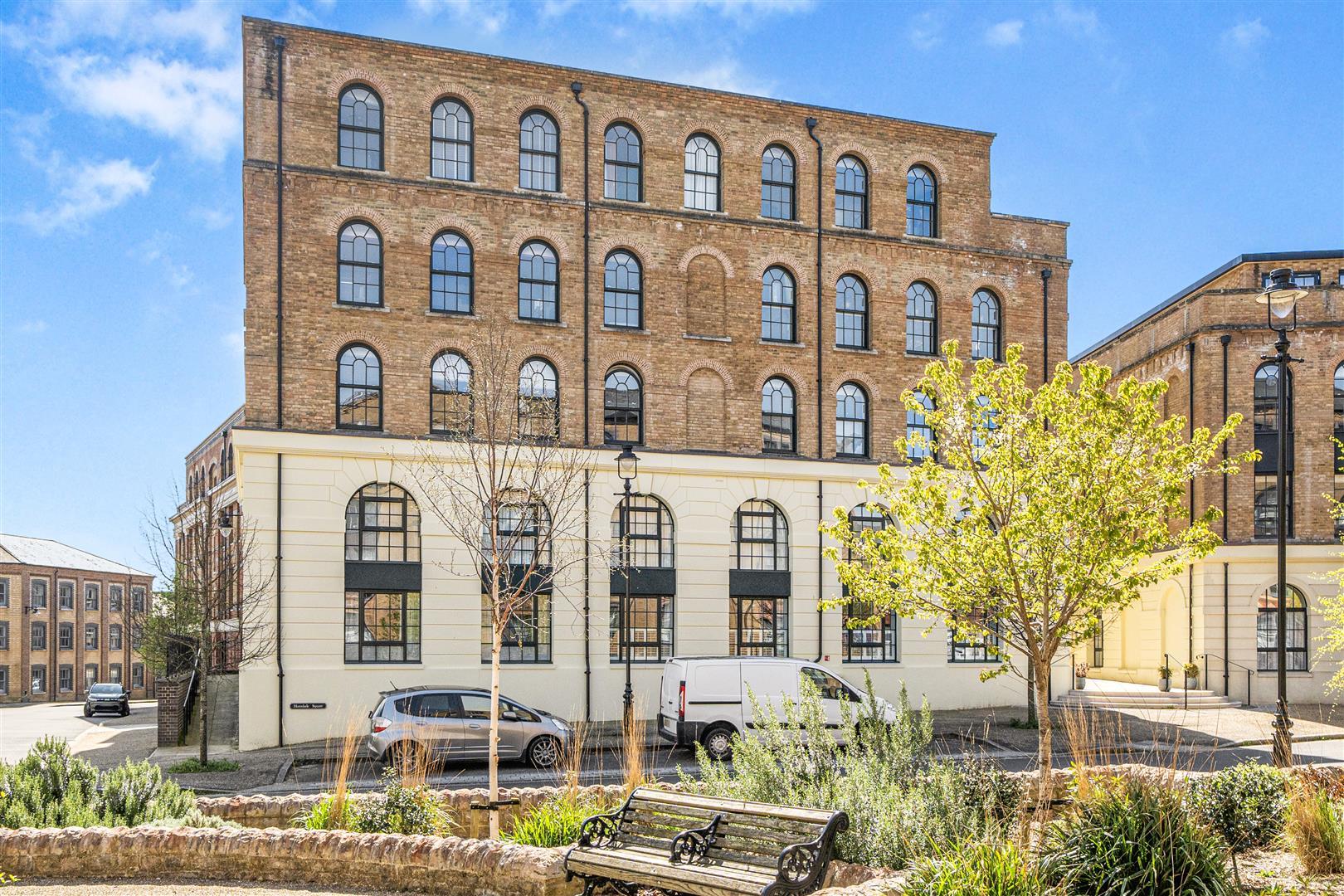 Property Image 163dffd0-ef83-44e0-b10e-a1303f555131