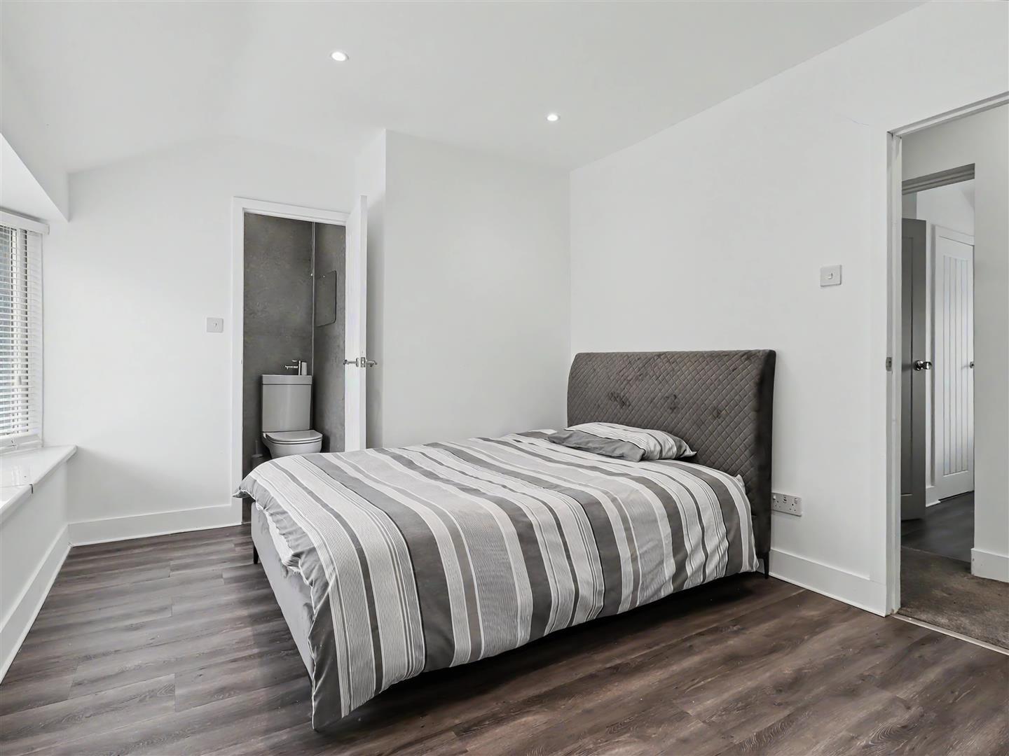 Property Image 16453e99-5e66-462d-90d8-6eff256b6c62