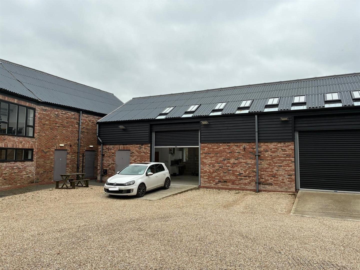 Property Image 164a4d97-b6c9-4c6d-9070-a9de8b37c45f