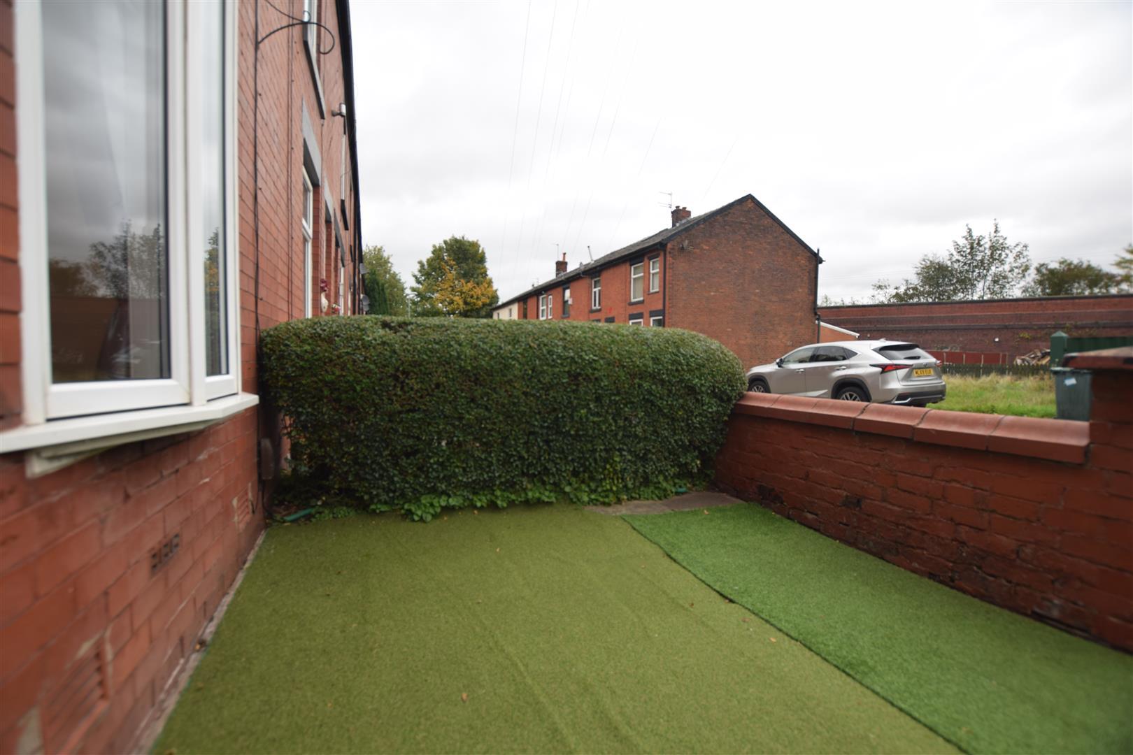Property Image 16535163-c4b7-4bc7-b116-c0b062fca642