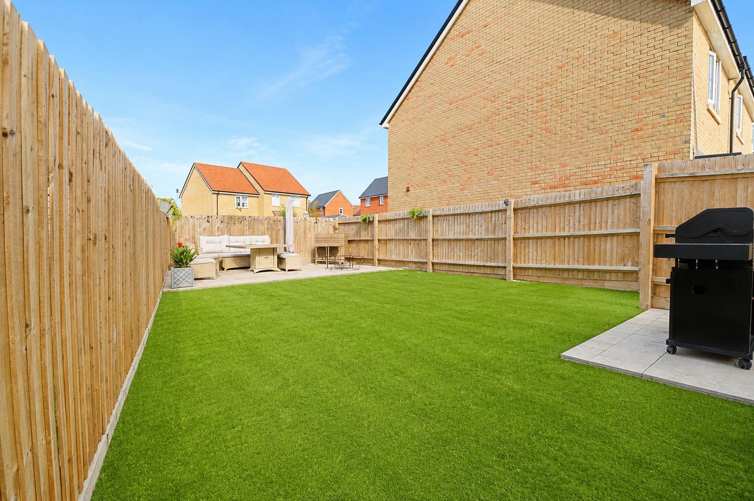 Property Image 165dee6b-4a14-400a-a1bd-5bf8fc61cb4e