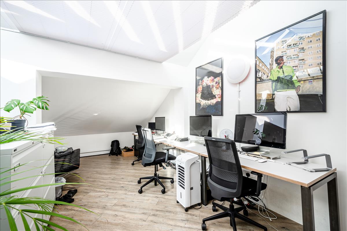 Property Image 166aa0b8-2b32-434e-9554-4ff7888cc152