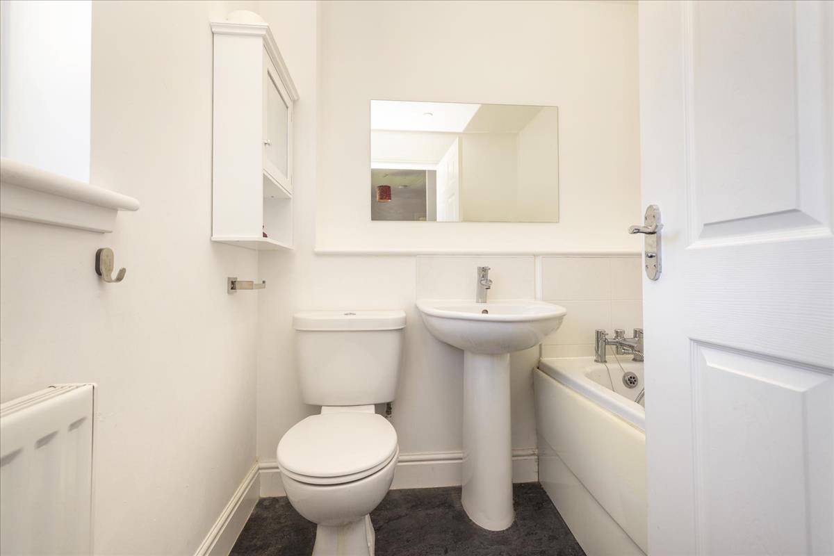 Property Image 166c0317-aff5-4e79-92bf-0c4a17eaa250