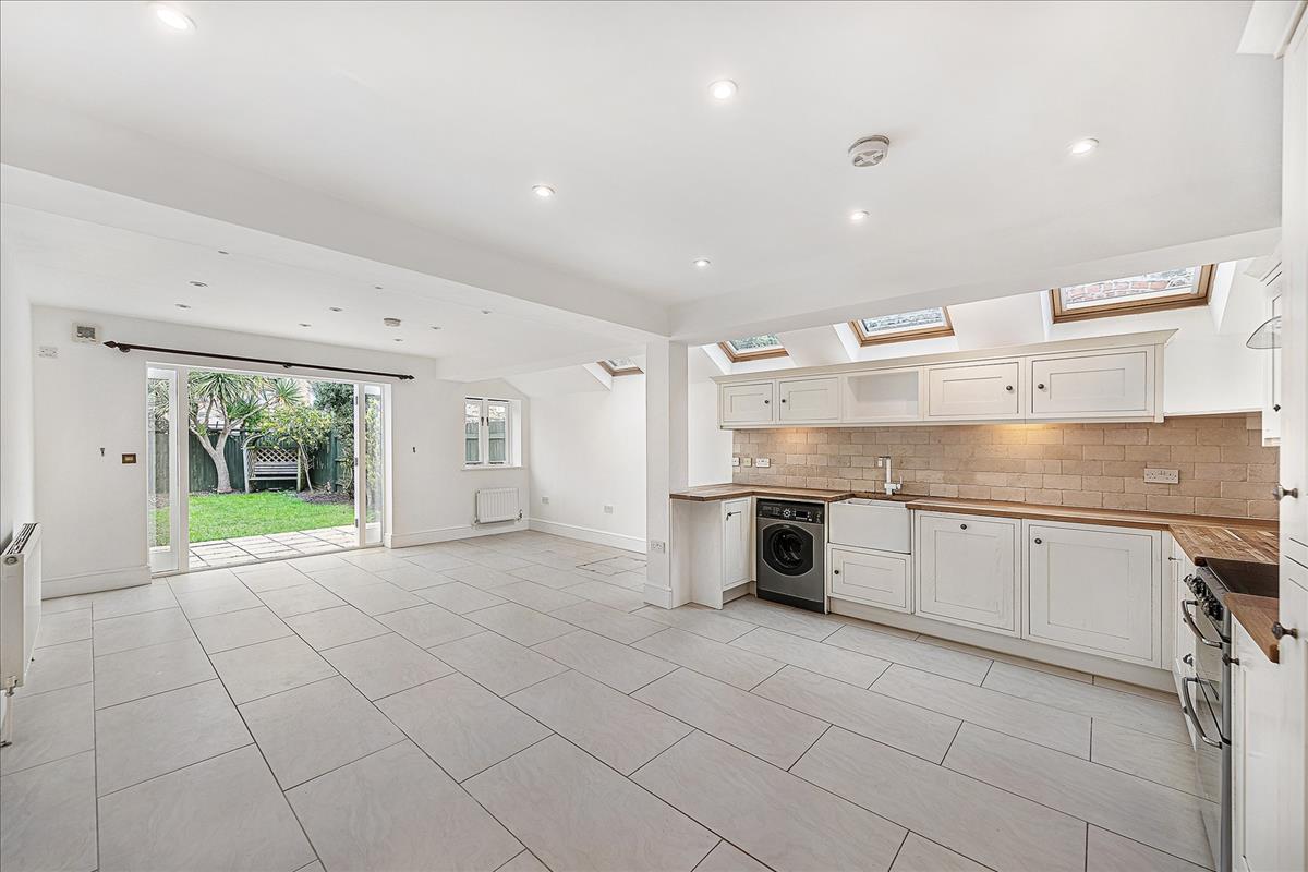 Property Image 167129e6-2604-4d52-9a8f-b3af473919ab
