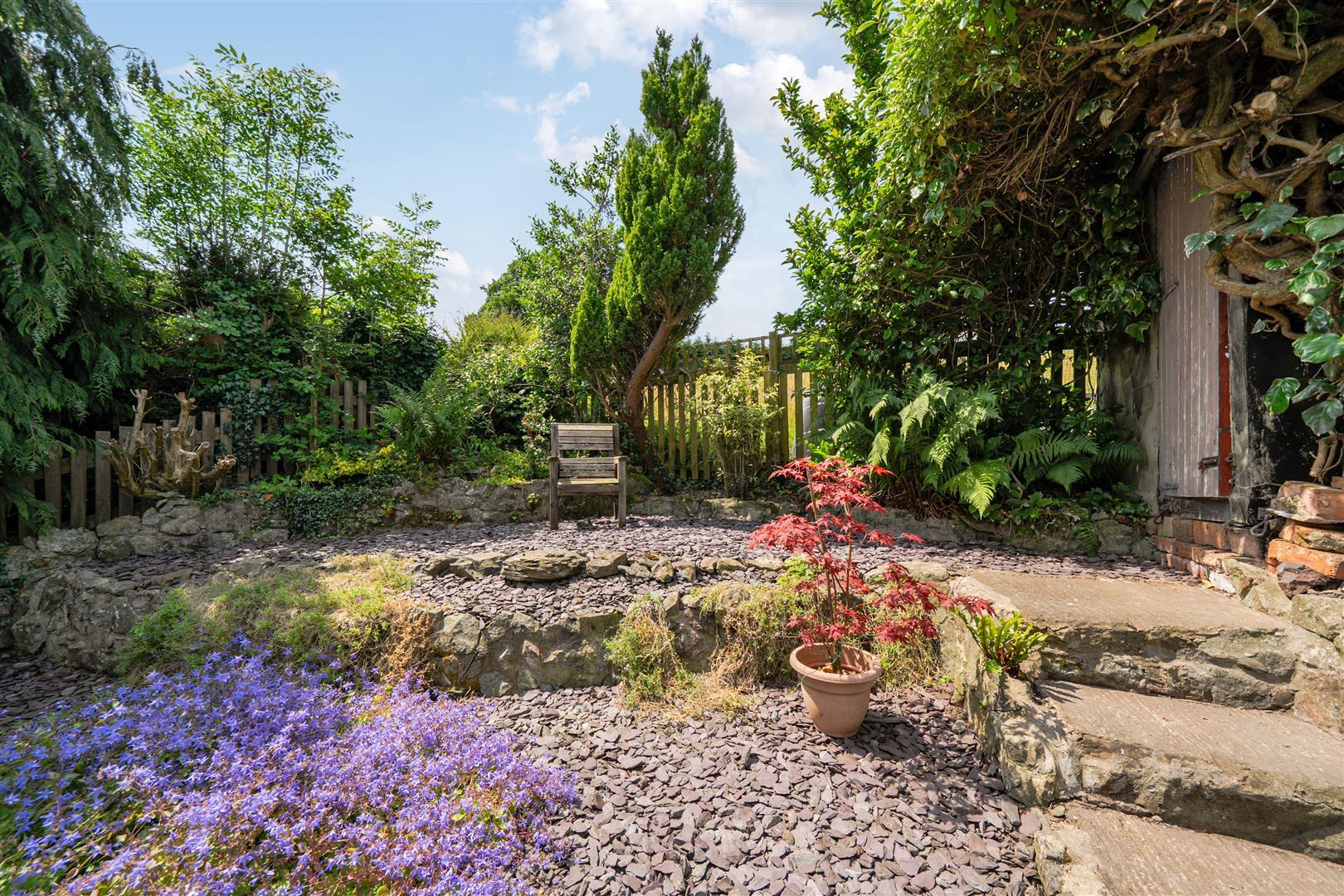 Property Image 1674c6e1-376c-4ba8-938a-61e32e933e3b