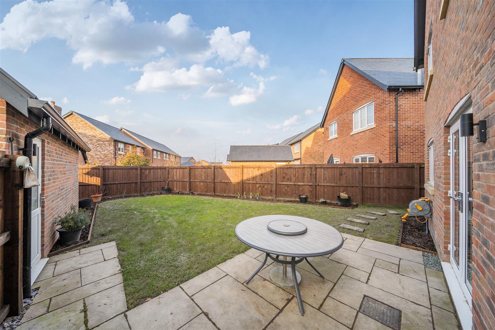 Property Image 1675faf1-c46e-4605-a831-98a3c06a7d19