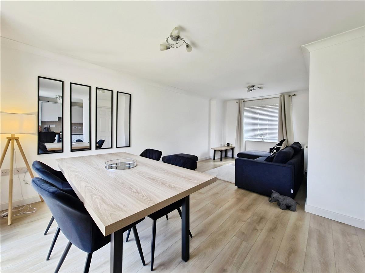 Property Image 167a171a-5489-4fe3-80bb-e1689ee4981d