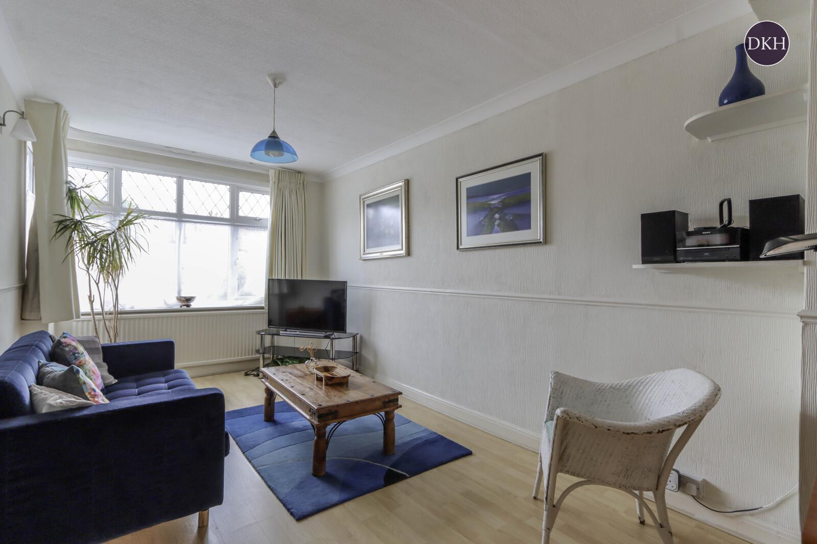 Property Image 16804128-7c5d-4156-9f71-89545829319f