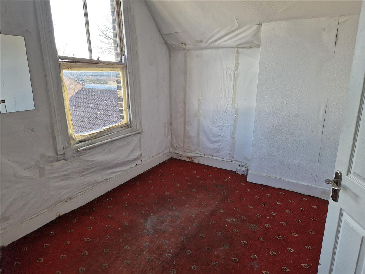 Property Image 16837a81-ad46-4f69-9678-72551f55aaf5