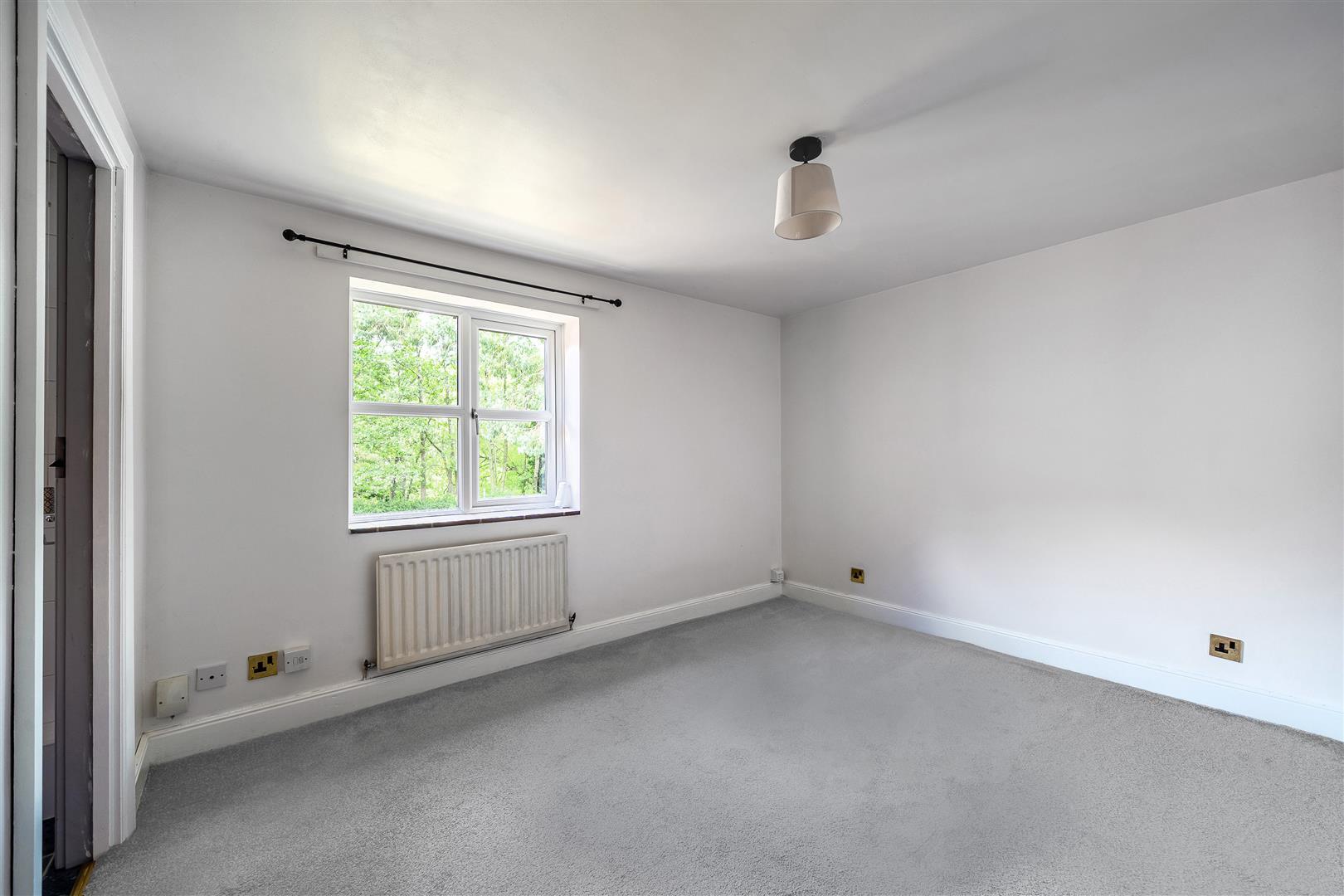 Property Image 16860f0a-1332-4f83-87e9-b58e2be8af58