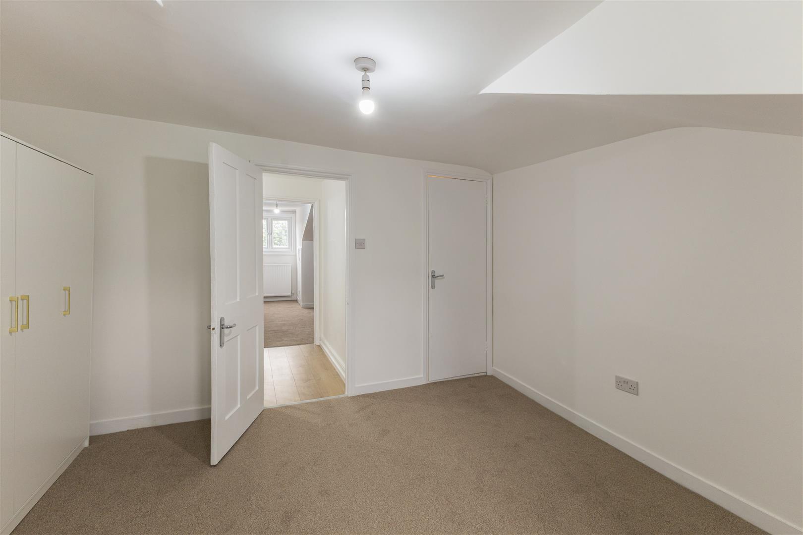 Property Image 169f4b40-32de-453c-be73-74738e2069ea
