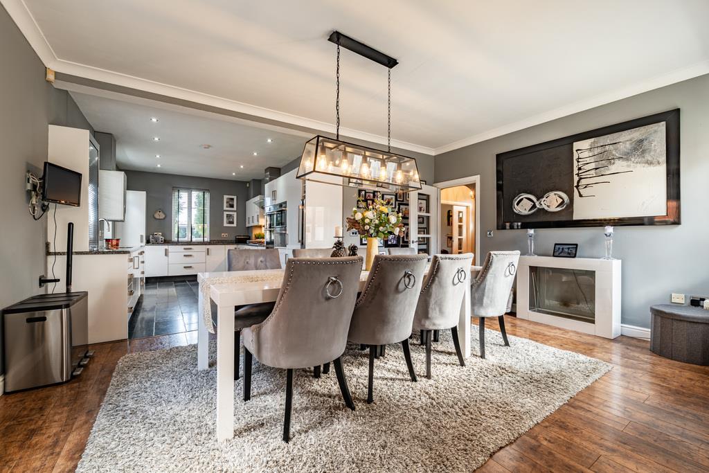 Property Image 16a79abf-ffc0-4f0a-8f45-bf7144cd10a8