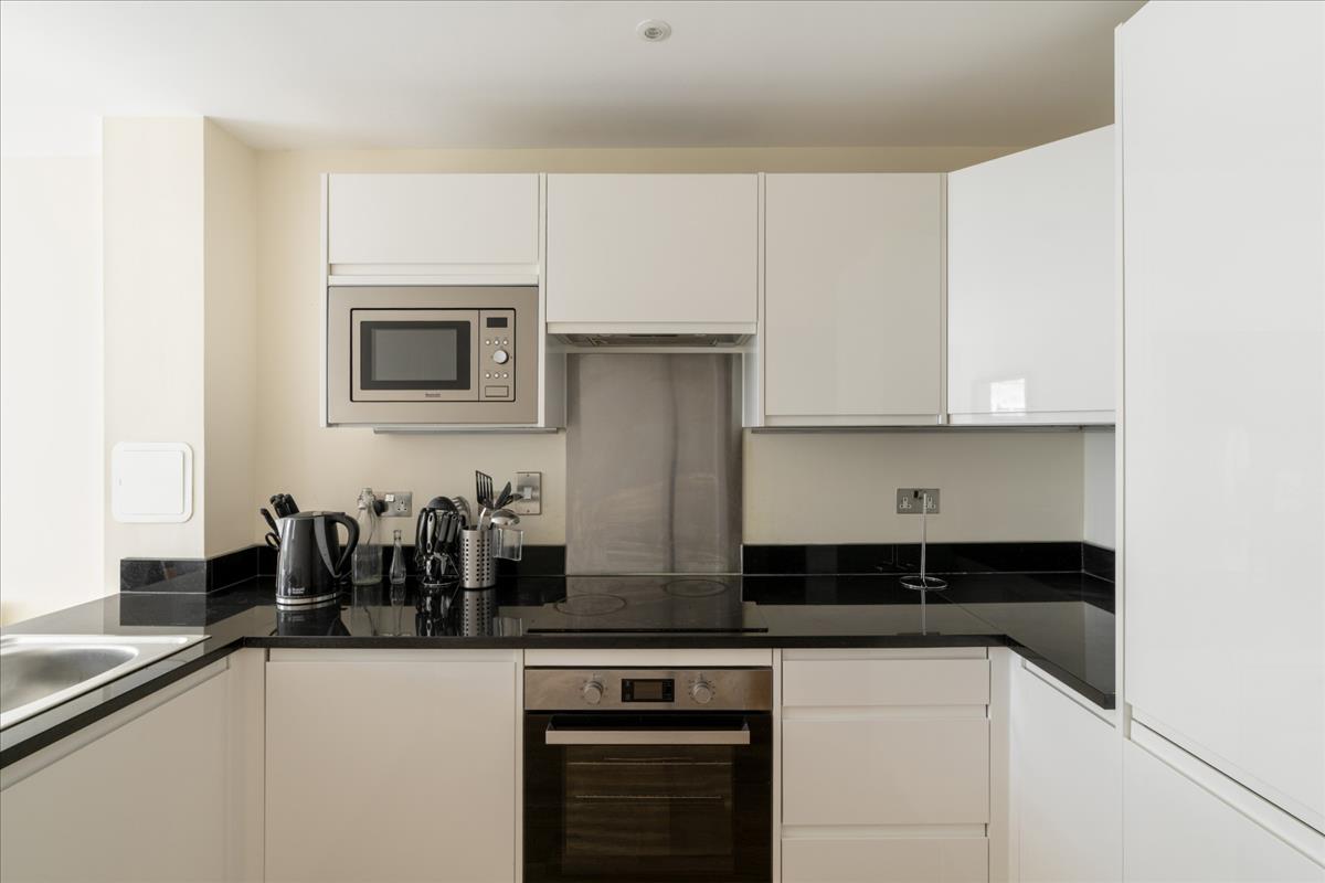 Property Image 16ab08cb-9b5d-4f45-aef6-ea28040c4a4c