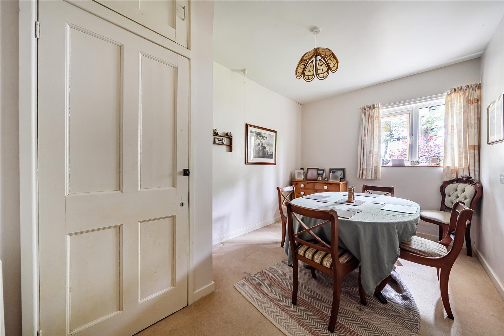 Property Image 16b0b6ef-4d2b-4dea-b9b9-f4212fc6a94e