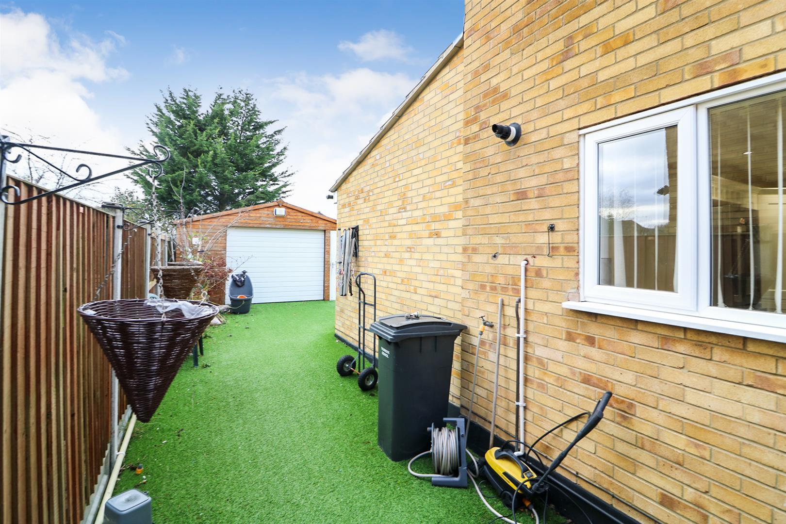 Property Image 16b2a373-6d50-4dd0-ab3a-8977c11ac723