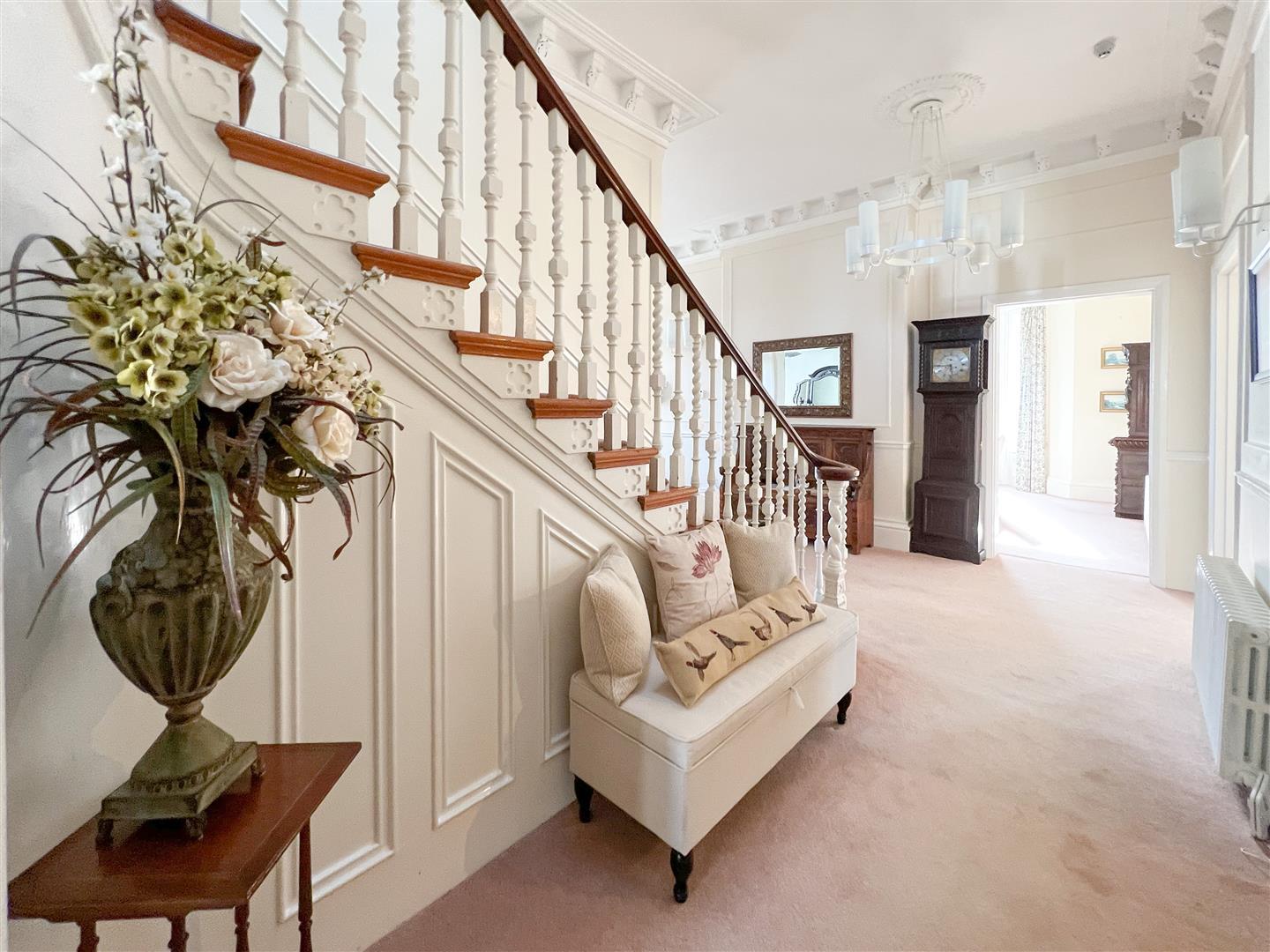 Property Image 16c6bac7-e0cc-40aa-9167-136a15405010