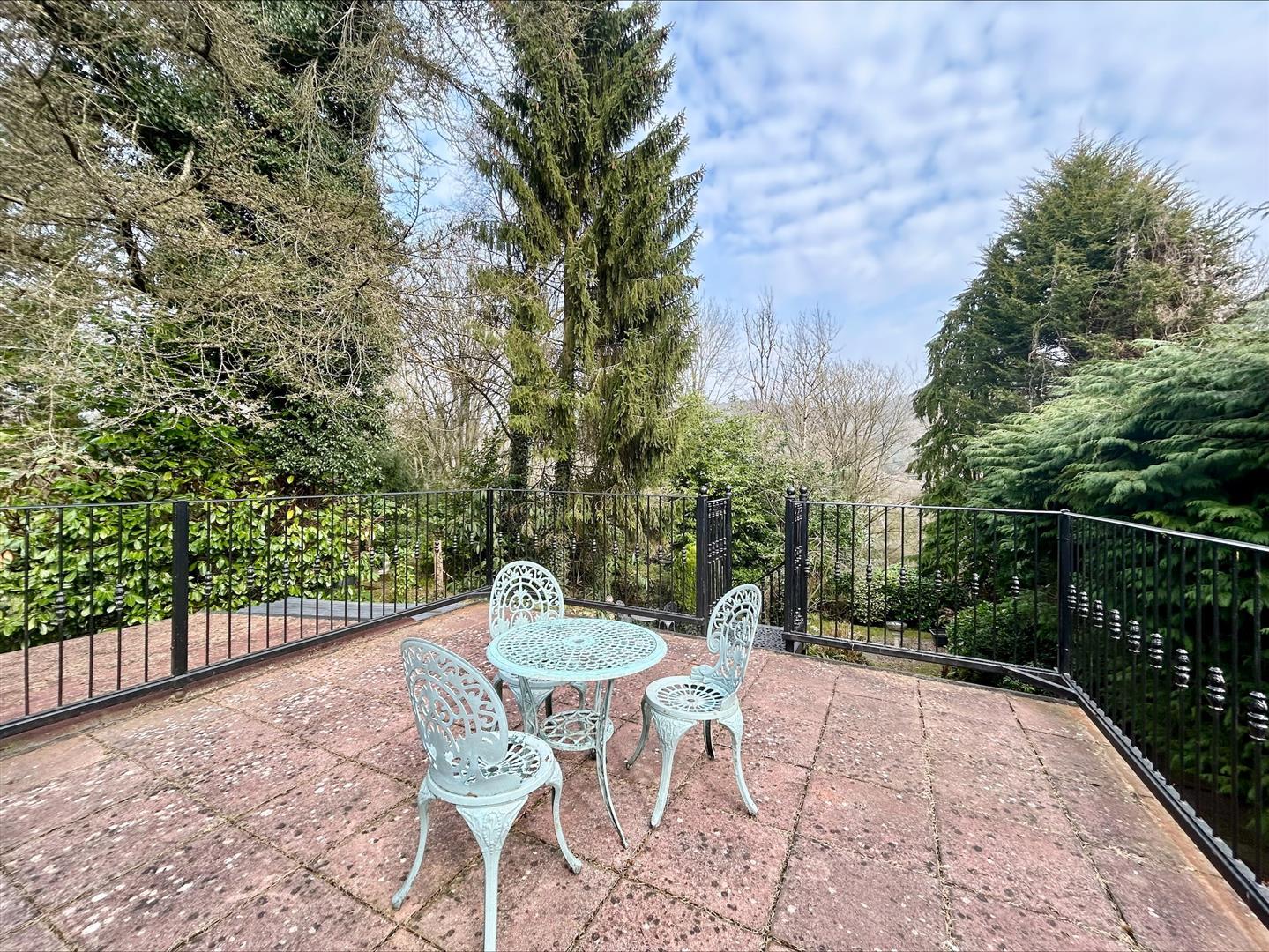 Property Image 16c99d26-4382-4f7a-9114-30bba00c3a05
