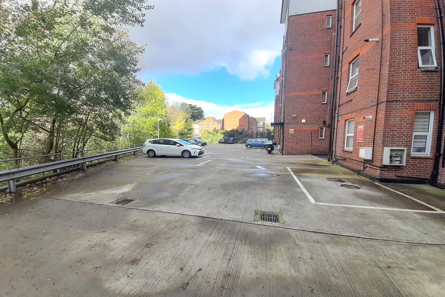 Property Image 16ccf2cf-d04d-4e75-9adc-9927cdfda516