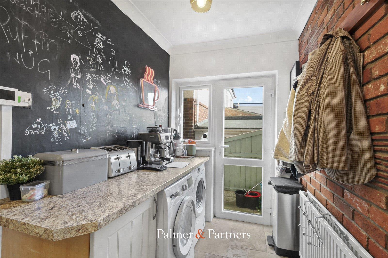 Property Image 16cd9f49-e232-4c50-b9cf-bf0be8ca961f