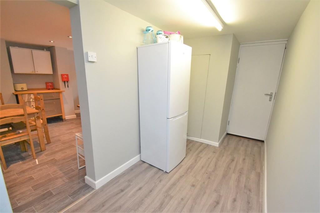 Property Image 16d3a71d-0901-4ade-9c57-3added6bb768