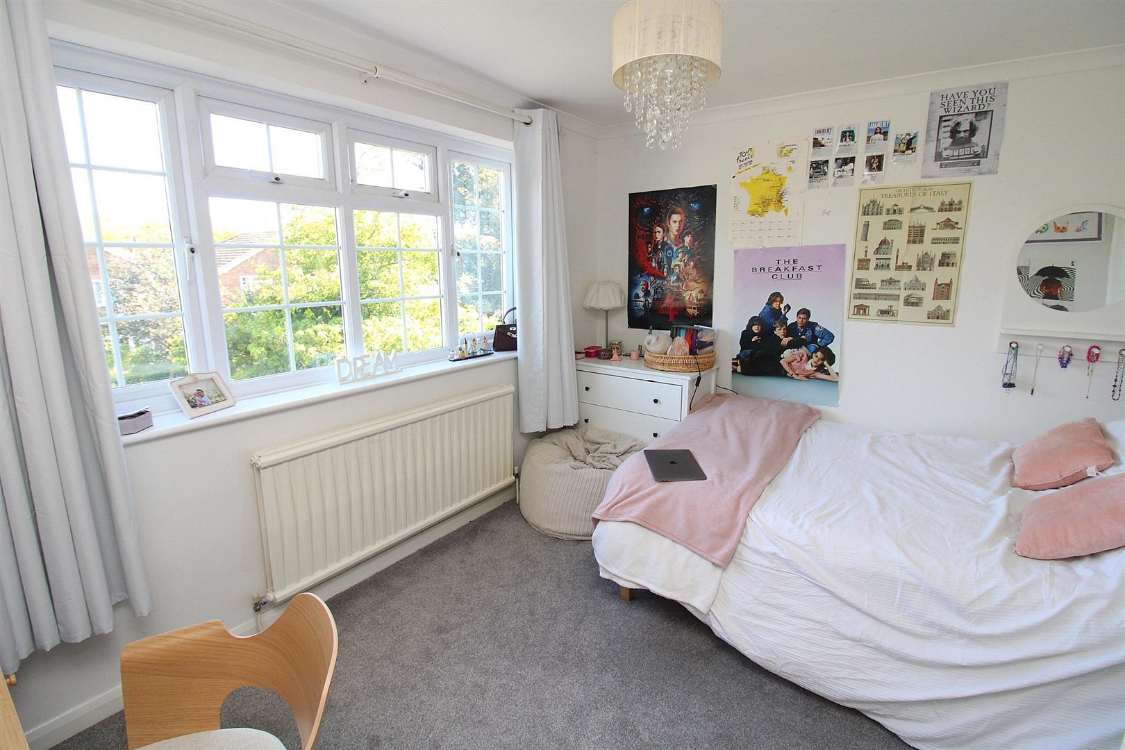 Property Image 16d8882b-7910-41e1-b88d-76c44a0f9f45