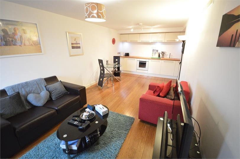 Property Image 16fe7ad7-80b6-4c9a-95e8-43e888c46c1c