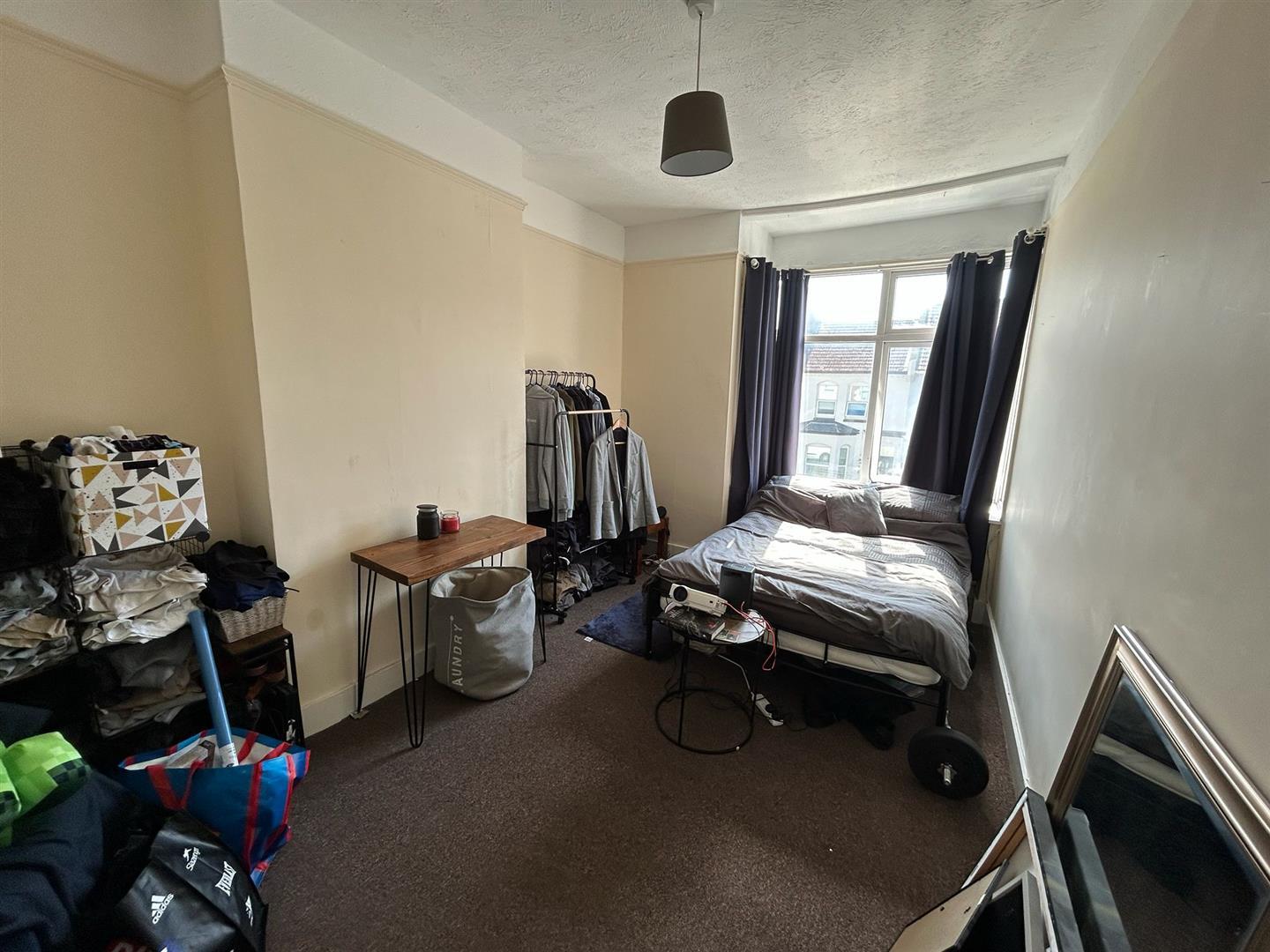 Property Image 170110ad-ea88-4e7c-9e95-1a084dd9d3a0