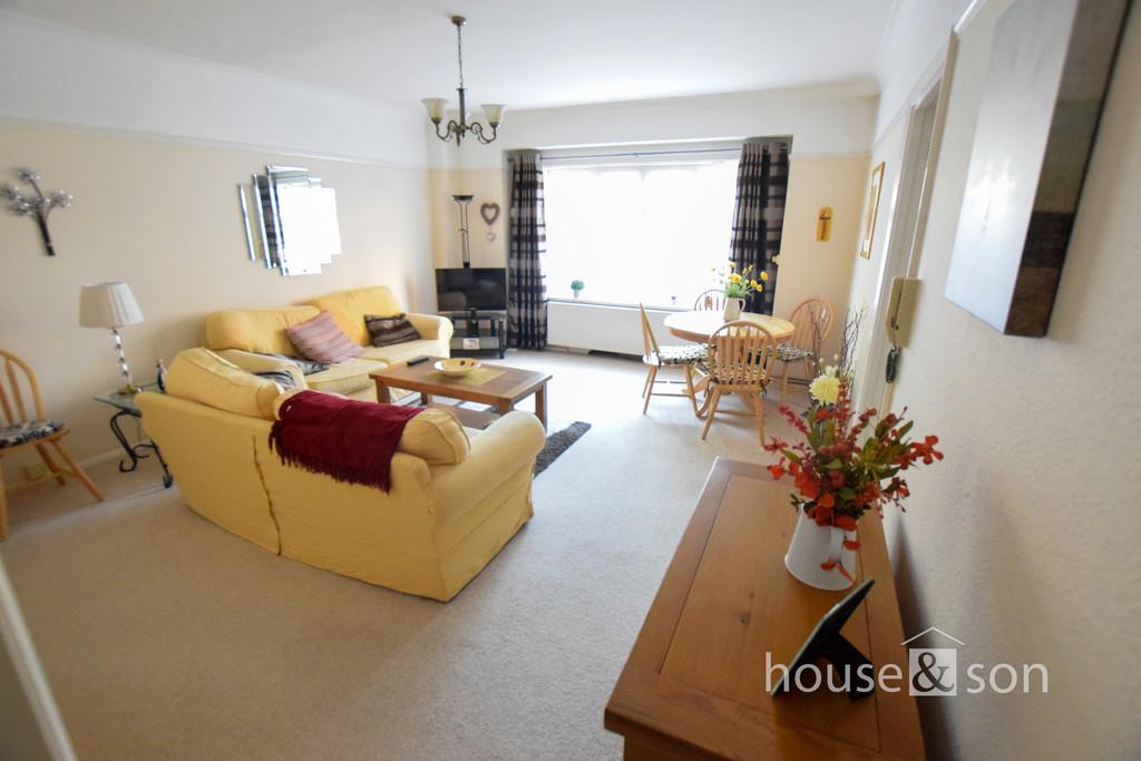Property Image 170de27d-a742-4462-bd63-375bf41aa460