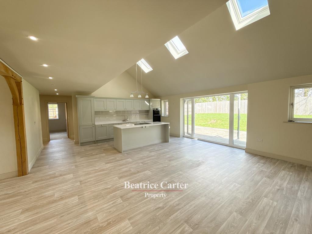 Property Image 17137cd9-cf38-4a07-8974-36cf4129949f