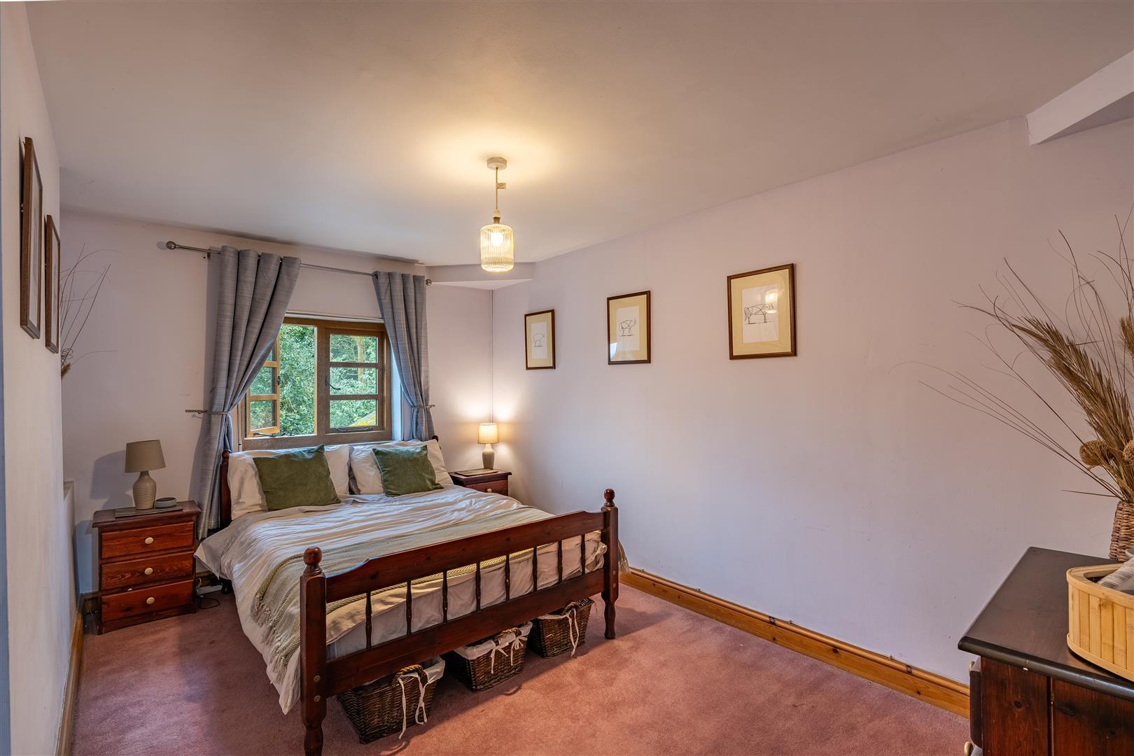 Property Image 1719e3e9-a211-4e63-a93b-57785d7202e7