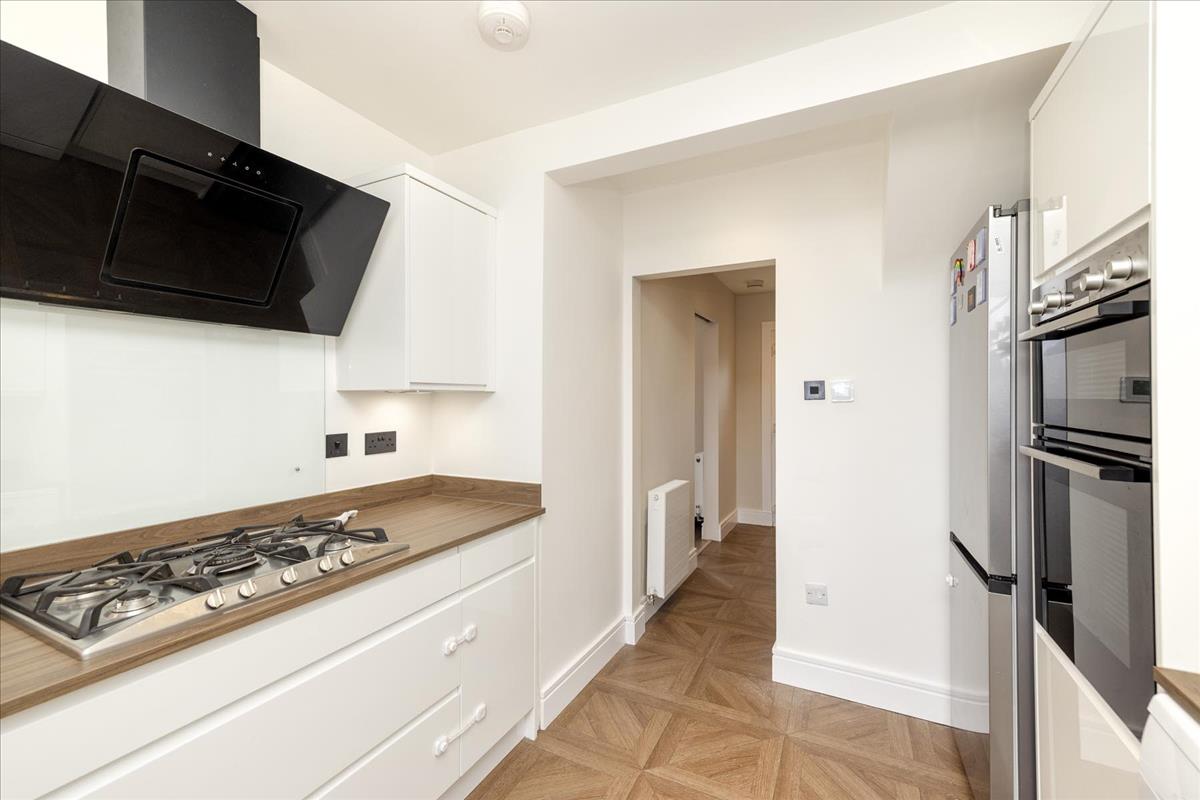 Property Image 17220692-0fa7-405b-8bae-00819957b01e