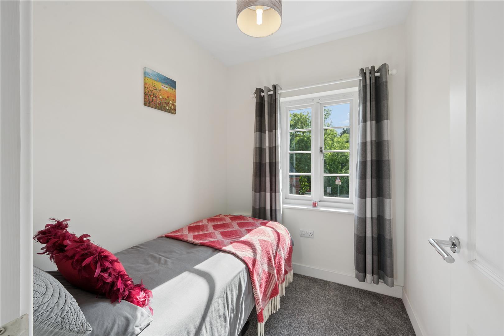 Property Image 17233a93-b62c-4db6-9da3-0da1393317e8