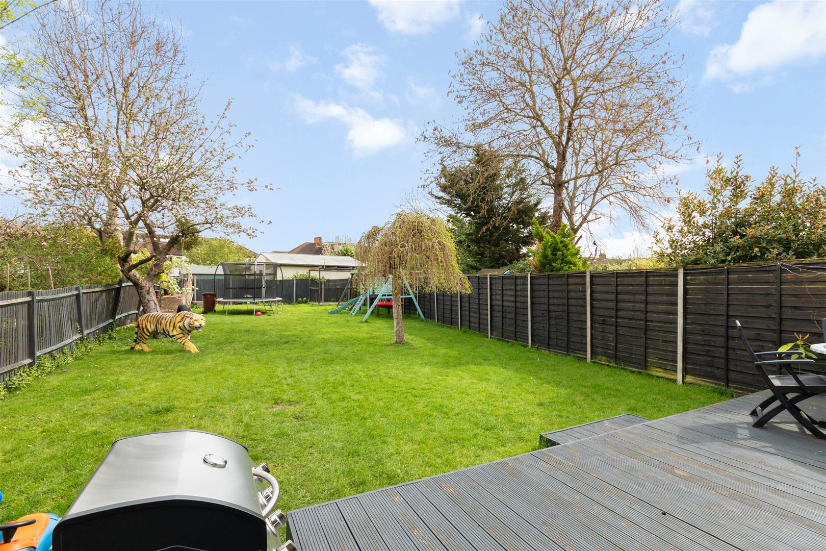 Property Image 17233f7e-23c0-49e5-97de-6207bf1887a4