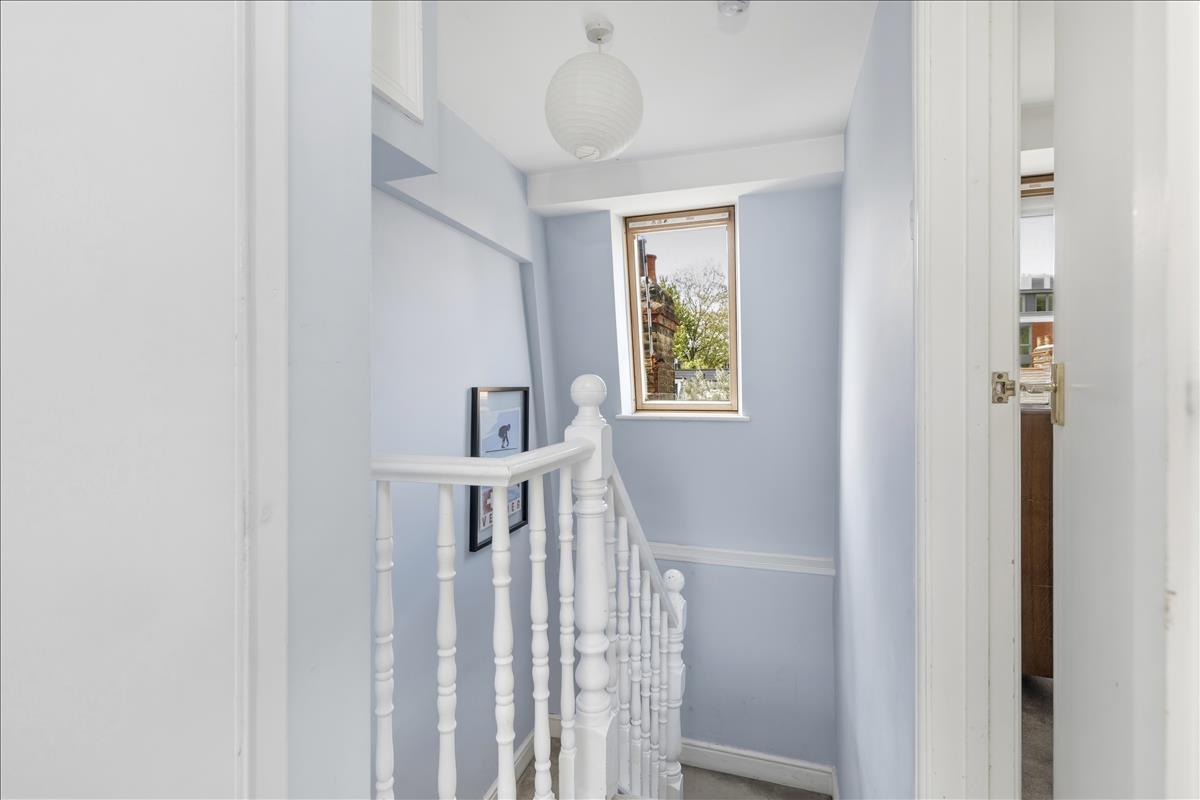 Property Image 172716cd-acbd-40f7-83de-b01e04ccf622