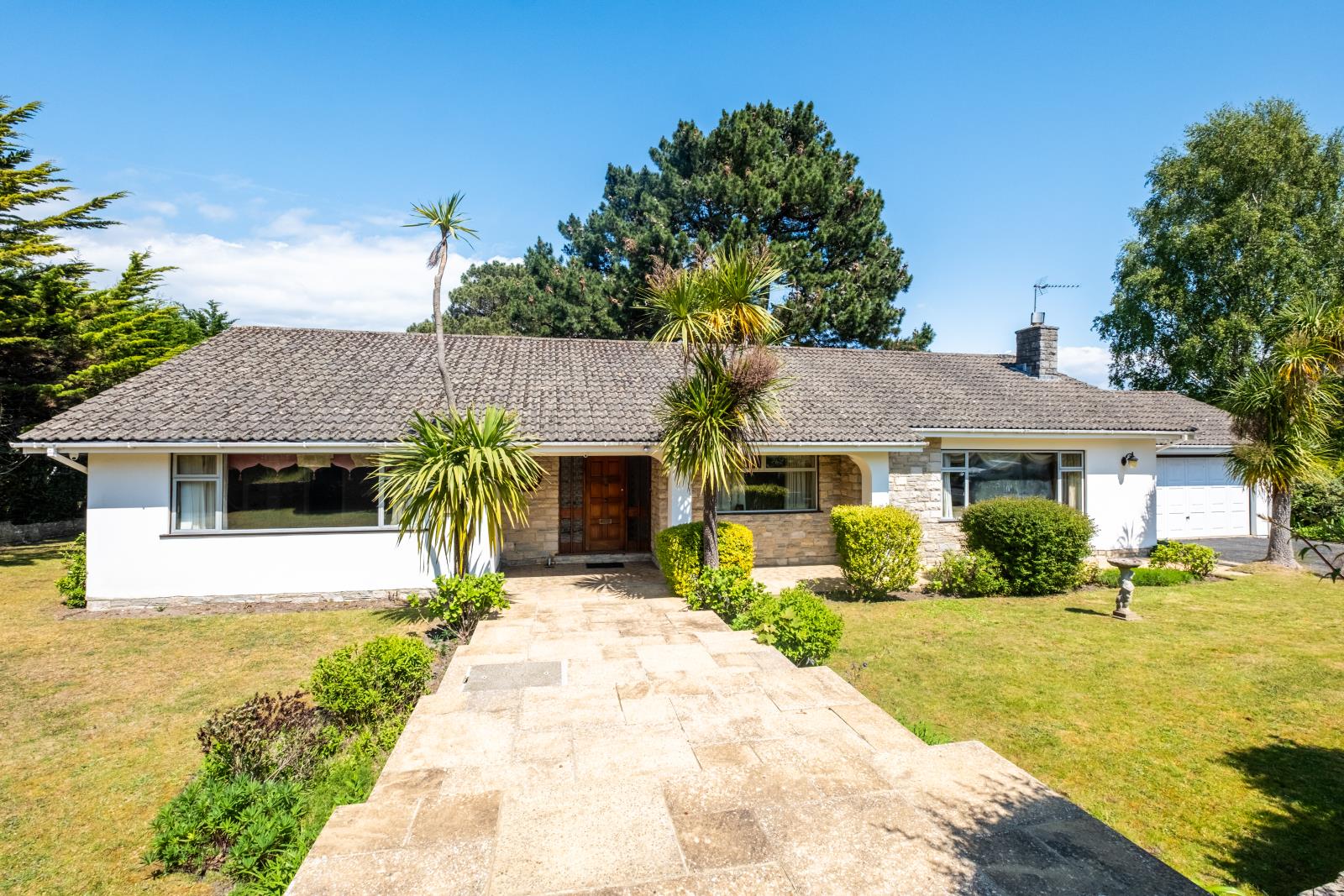 Property Image 172b8e4c-415b-40e1-bd78-c2b0a88c7ddf
